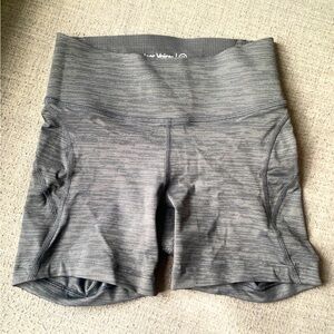 Outdoor Voices Gray Women's Shorts XS